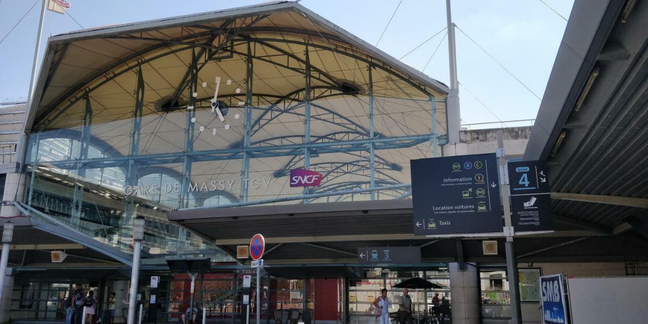 Apartament Les Cles Du Bonheur By Beds4Wanderlust, 47M2 Avec Terrasse Privative & Parking-Rer B Tgv 10Min-Orly 20Min Massy  Zewnętrze zdjęcie